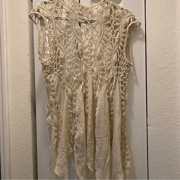 - FORGOTTEN GRACE Cream crochet Vest Bohemian size M - Picture 2 of 7